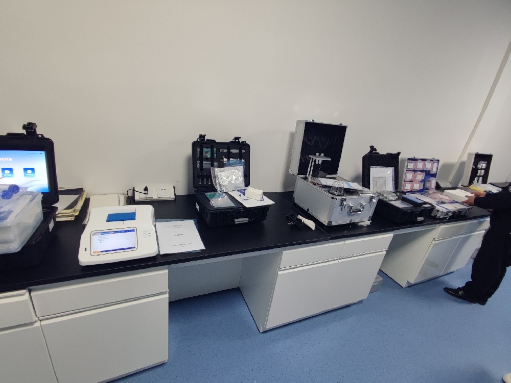  新疆和靜縣公安局購(gòu)買(mǎi)云唐多臺(tái)檢測(cè)設(shè)備